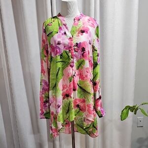 New Directions Floral Blouse in Pink and Green